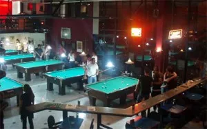 Dona Mathilde Snooker Bar lança marca própria de temakis e culinária japonesa