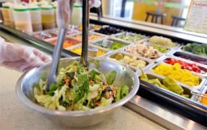 Salad Creations lança canal para tirar dúvidas sobre alimentação saudável