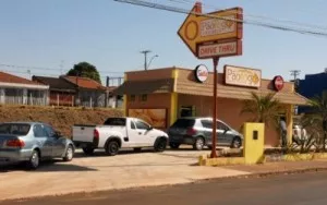 Franquia lança drive-thru de pãozinho no interior de SP