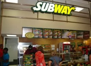 MAIOR FRANQUIA DE FAST FOOD DO MUNDO É A SUBWAY!