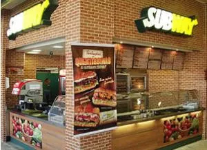 Subway inaugura duas unidades em Curitiba e uma em Santa Catarina