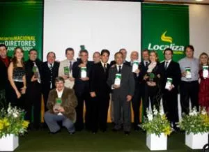 Localiza Franchising premia seus melhores franqueados durante encontro nacional