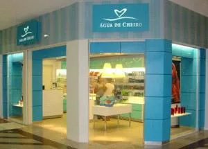 Água de Cheiro chega ao Shopping Metrô Santa Cruz