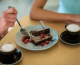 Conheça cinco motivos para investir em uma cafeteria