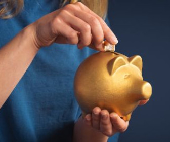 Franquia ou renda fixa? Veja 3 opções para investir bem