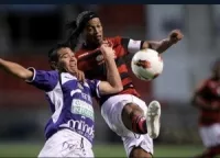 Minds Idiomas patrocina time na Libertadores da América