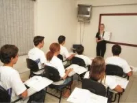 Rede de franquias do segmento de educação amplia oferta de cursos