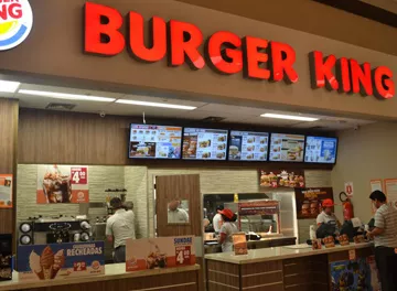 Burger King Brasil cresce 57,4% seu EBITDA, gera lucro e abre 108 novos restaurantes no país