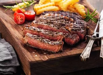 Consumo de carne aumenta e impulsiona franquias que têm a iguaria como prato principal