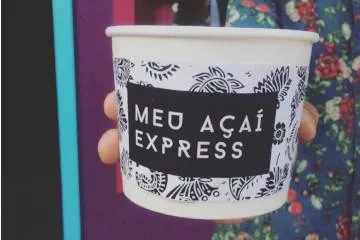 Rede Meu Açaí Express vende açaí recém-colhido na Amazônia