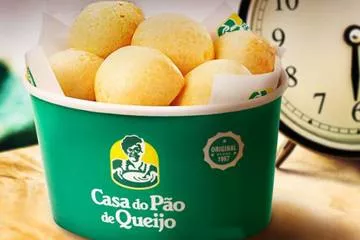 Quanto custa abrir uma franquia Casa do Pão de Queijo