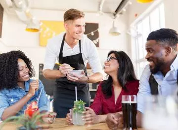 Retomada dos negócios: 4 dicas de gestão para bares e restaurantes