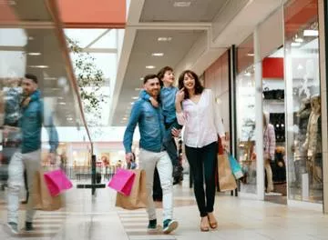 Vendas em shopping centers sobem 38,5% em agosto