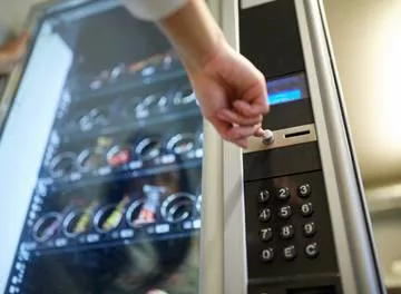 MERCADOS AUTÔNOMOS IRÃO SUBSTITUIR AS VENDING MACHINES?