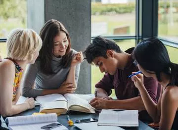 Rede Ensina Mais Turma da Mônica registra mais de 70% de aumento na procura por apoio escolar no primeiro trimestre do ano