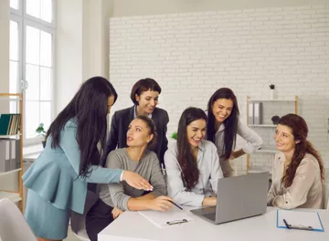 Sebrae se une à Caixa para formalizar 30 milhões de mulheres empreendedoras no país