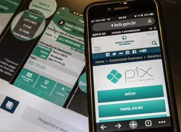 Pix bate recorde e supera 100 milhões de transações em um dia