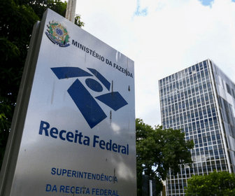 Arrecadação federal de impostos atinge R$ 251 bilhões em janeiro